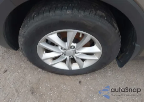 2017 Kia Sorento 2.4L Lx из США, поврежденный, VIN 5XYPGDA31HG237225